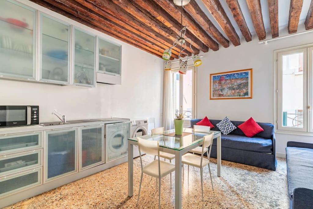 Ihomes-Corte Del Calice Nel Cuore Di Venezia Luaran gambar