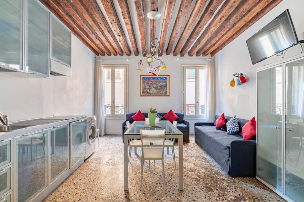 Ihomes-Corte Del Calice Nel Cuore Di Venezia Luaran gambar